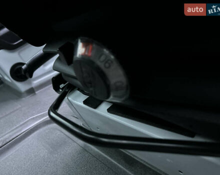 Белый Мерседес Sprinter, объемом двигателя 2.2 л и пробегом 175 тыс. км за 20500 $, фото 54 на Automoto.ua