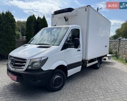 Белый Мерседес Sprinter, объемом двигателя 2.2 л и пробегом 246 тыс. км за 23300 $, фото 3 на Automoto.ua