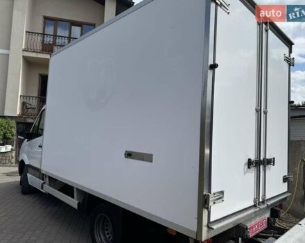 Белый Мерседес Sprinter, объемом двигателя 2.2 л и пробегом 246 тыс. км за 23300 $, фото 9 на Automoto.ua