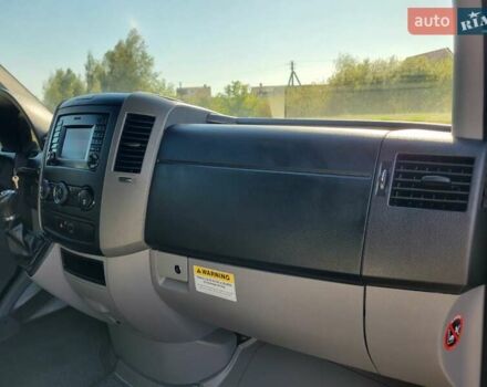 Белый Мерседес Sprinter, объемом двигателя 3 л и пробегом 311 тыс. км за 31900 $, фото 19 на Automoto.ua