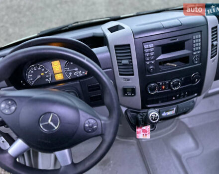 Белый Мерседес Sprinter, объемом двигателя 2.2 л и пробегом 175 тыс. км за 20500 $, фото 44 на Automoto.ua