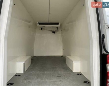 Белый Мерседес Sprinter, объемом двигателя 2.2 л и пробегом 170 тыс. км за 21450 $, фото 26 на Automoto.ua