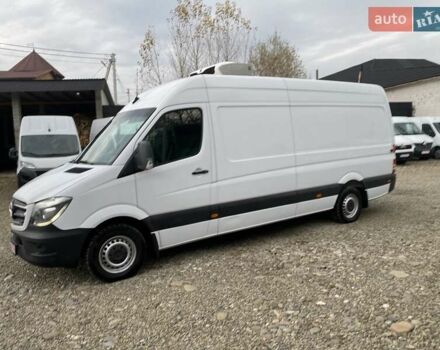 Белый Мерседес Sprinter, объемом двигателя 2.2 л и пробегом 170 тыс. км за 21450 $, фото 3 на Automoto.ua