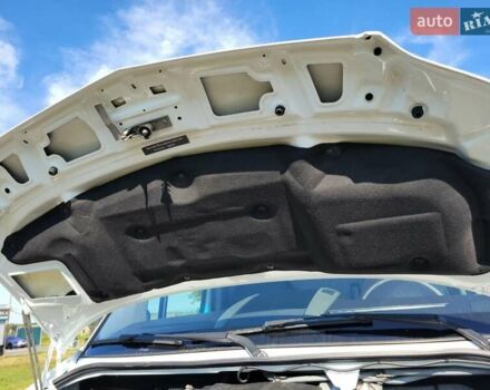 Белый Мерседес Sprinter, объемом двигателя 3 л и пробегом 311 тыс. км за 31800 $, фото 36 на Automoto.ua