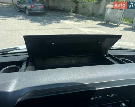 Білий Мерседес Sprinter, об'ємом двигуна 2.2 л та пробігом 258 тис. км за 32500 $, фото 26 на Automoto.ua