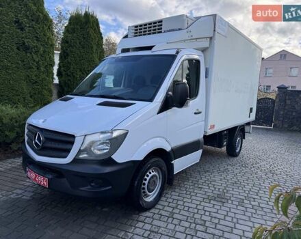 Белый Мерседес Sprinter, объемом двигателя 2.2 л и пробегом 296 тыс. км за 19500 $, фото 2 на Automoto.ua
