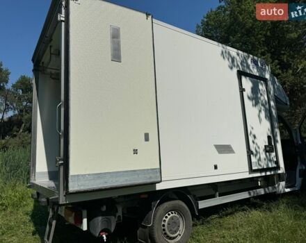 Белый Мерседес Sprinter, объемом двигателя 2.14 л и пробегом 300 тыс. км за 24000 $, фото 3 на Automoto.ua