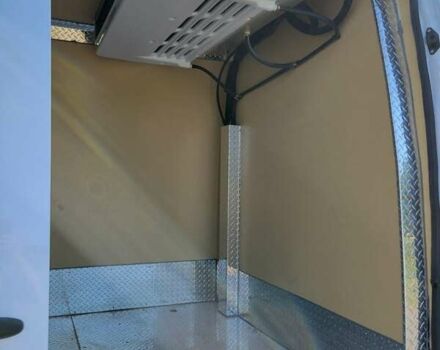 Белый Мерседес Sprinter, объемом двигателя 3 л и пробегом 311 тыс. км за 31800 $, фото 42 на Automoto.ua