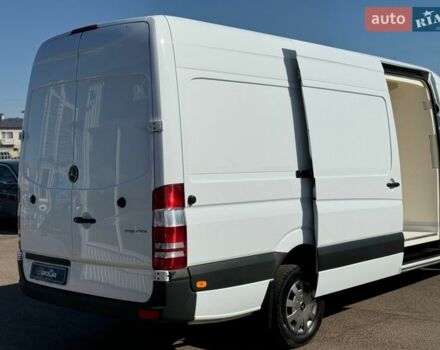 Белый Мерседес Sprinter, объемом двигателя 2.14 л и пробегом 283 тыс. км за 19500 $, фото 25 на Automoto.ua