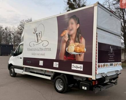 Белый Мерседес Sprinter, объемом двигателя 2.2 л и пробегом 238 тыс. км за 35000 $, фото 5 на Automoto.ua