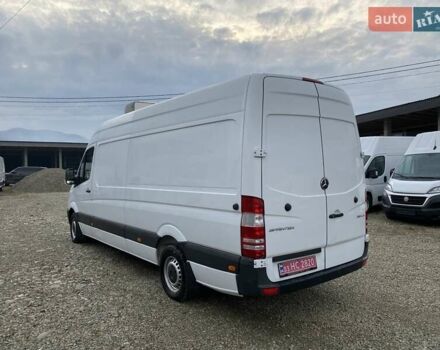 Белый Мерседес Sprinter, объемом двигателя 2.2 л и пробегом 170 тыс. км за 21450 $, фото 5 на Automoto.ua