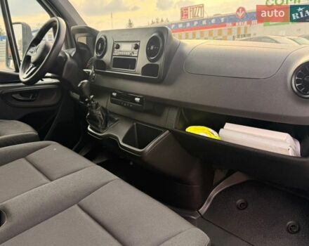 Белый Мерседес Sprinter, объемом двигателя 2.2 л и пробегом 238 тыс. км за 35000 $, фото 35 на Automoto.ua