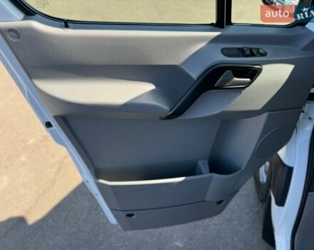 Белый Мерседес Sprinter, объемом двигателя 2.14 л и пробегом 283 тыс. км за 19500 $, фото 51 на Automoto.ua