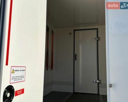 Білий Мерседес Sprinter, об'ємом двигуна 2.1 л та пробігом 266 тис. км за 21000 $, фото 6 на Automoto.ua