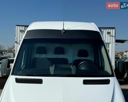 Белый Мерседес Sprinter, объемом двигателя 2.14 л и пробегом 283 тыс. км за 19500 $, фото 6 на Automoto.ua