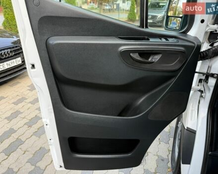 Белый Мерседес Sprinter, объемом двигателя 2.2 л и пробегом 330 тыс. км за 24500 $, фото 12 на Automoto.ua