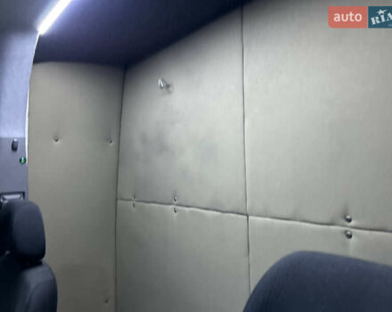 Белый Мерседес Sprinter, объемом двигателя 2.2 л и пробегом 175 тыс. км за 20500 $, фото 39 на Automoto.ua