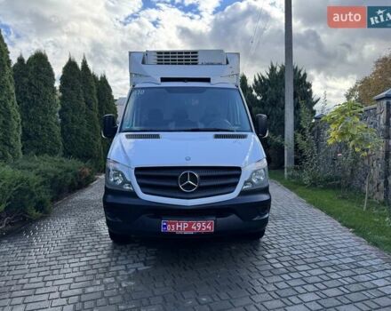 Белый Мерседес Sprinter, объемом двигателя 2.2 л и пробегом 296 тыс. км за 19500 $, фото 3 на Automoto.ua