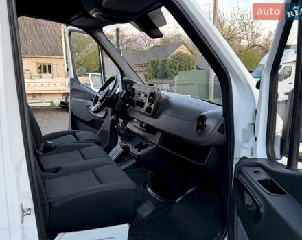 Белый Мерседес Sprinter, объемом двигателя 3 л и пробегом 236 тыс. км за 30000 $, фото 23 на Automoto.ua