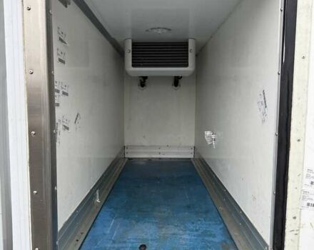 Белый Мерседес Sprinter, объемом двигателя 0 л и пробегом 330 тыс. км за 22000 $, фото 4 на Automoto.ua