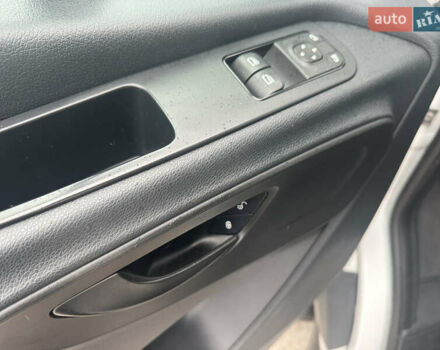 Білий Мерседес Sprinter, об'ємом двигуна 2.2 л та пробігом 256 тис. км за 27700 $, фото 52 на Automoto.ua