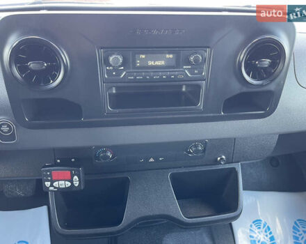 Белый Мерседес Sprinter, объемом двигателя 2.1 л и пробегом 244 тыс. км за 23750 $, фото 30 на Automoto.ua