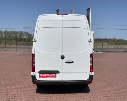 Белый Мерседес Sprinter, объемом двигателя 2.1 л и пробегом 281 тыс. км за 23850 $, фото 7 на Automoto.ua