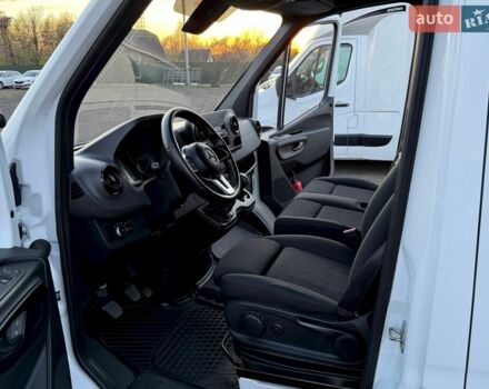 Белый Мерседес Sprinter, объемом двигателя 3 л и пробегом 236 тыс. км за 30000 $, фото 30 на Automoto.ua