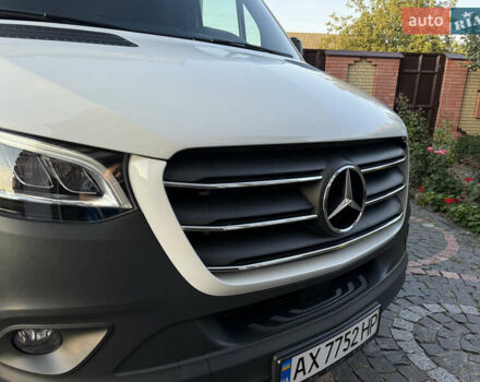 Белый Мерседес Sprinter, объемом двигателя 2.99 л и пробегом 20 тыс. км за 70000 $, фото 12 на Automoto.ua