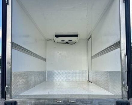 Белый Мерседес Sprinter, объемом двигателя 2.2 л и пробегом 218 тыс. км за 34550 $, фото 30 на Automoto.ua