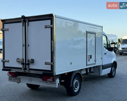 Белый Мерседес Sprinter, объемом двигателя 2.14 л и пробегом 234 тыс. км за 24400 $, фото 5 на Automoto.ua