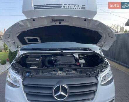Белый Мерседес Sprinter, объемом двигателя 3 л и пробегом 254 тыс. км за 27500 $, фото 37 на Automoto.ua