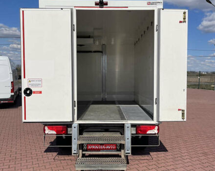 Белый Мерседес Sprinter, объемом двигателя 2.1 л и пробегом 244 тыс. км за 23750 $, фото 6 на Automoto.ua
