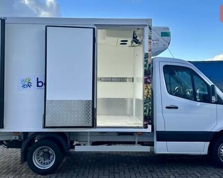 Белый Мерседес Sprinter, объемом двигателя 2.2 л и пробегом 218 тыс. км за 34550 $, фото 33 на Automoto.ua