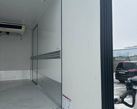 Білий Мерседес Sprinter, об'ємом двигуна 2.2 л та пробігом 256 тис. км за 27700 $, фото 19 на Automoto.ua