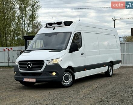 Белый Мерседес Sprinter, объемом двигателя 3 л и пробегом 236 тыс. км за 30000 $, фото 1 на Automoto.ua