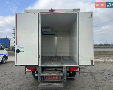 Белый Мерседес Sprinter, объемом двигателя 2.2 л и пробегом 239 тыс. км за 22500 $, фото 5 на Automoto.ua
