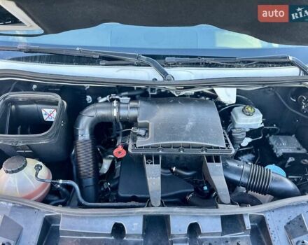 Белый Мерседес Sprinter, объемом двигателя 2.2 л и пробегом 218 тыс. км за 34550 $, фото 40 на Automoto.ua