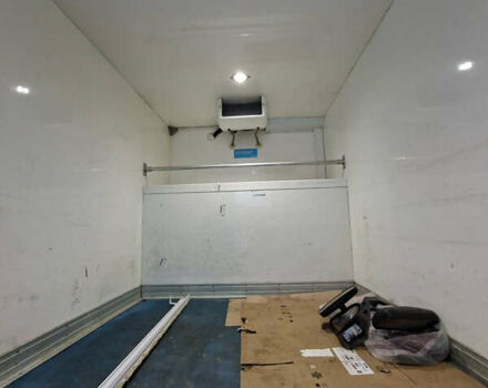 Білий Мерседес Sprinter, об'ємом двигуна 0 л та пробігом 200 тис. км за 22200 $, фото 6 на Automoto.ua