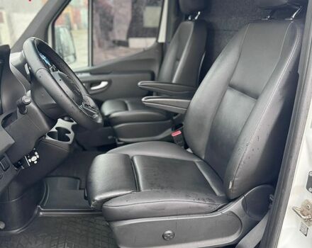 Білий Мерседес Sprinter, об'ємом двигуна 2.99 л та пробігом 481 тис. км за 34000 $, фото 16 на Automoto.ua