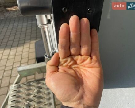 Белый Мерседес Sprinter, объемом двигателя 2.2 л и пробегом 360 тыс. км за 30800 $, фото 7 на Automoto.ua