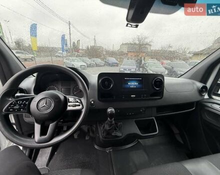 Белый Мерседес Sprinter, объемом двигателя 0 л и пробегом 330 тыс. км за 22000 $, фото 15 на Automoto.ua