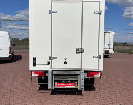 Белый Мерседес Sprinter, объемом двигателя 2.1 л и пробегом 244 тыс. км за 23750 $, фото 4 на Automoto.ua