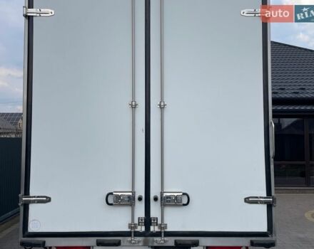 Белый Мерседес Sprinter, объемом двигателя 3 л и пробегом 253 тыс. км за 28500 $, фото 9 на Automoto.ua