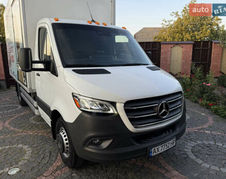 Белый Мерседес Sprinter, объемом двигателя 2.99 л и пробегом 20 тыс. км за 70000 $, фото 9 на Automoto.ua
