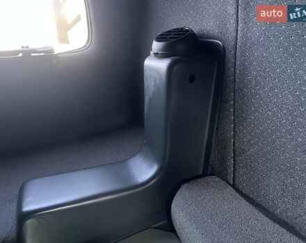 Білий Мерседес Sprinter, об'ємом двигуна 3 л та пробігом 254 тис. км за 28000 $, фото 54 на Automoto.ua