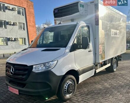Белый Мерседес Sprinter, объемом двигателя 2.2 л и пробегом 218 тыс. км за 34550 $, фото 5 на Automoto.ua