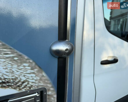 Белый Мерседес Sprinter, объемом двигателя 2.99 л и пробегом 20 тыс. км за 70000 $, фото 46 на Automoto.ua