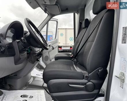 Белый Мерседес Sprinter, объемом двигателя 2.2 л и пробегом 192 тыс. км за 29800 $, фото 30 на Automoto.ua