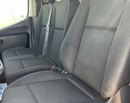 Белый Мерседес Sprinter, объемом двигателя 2.1 л и пробегом 244 тыс. км за 23750 $, фото 24 на Automoto.ua